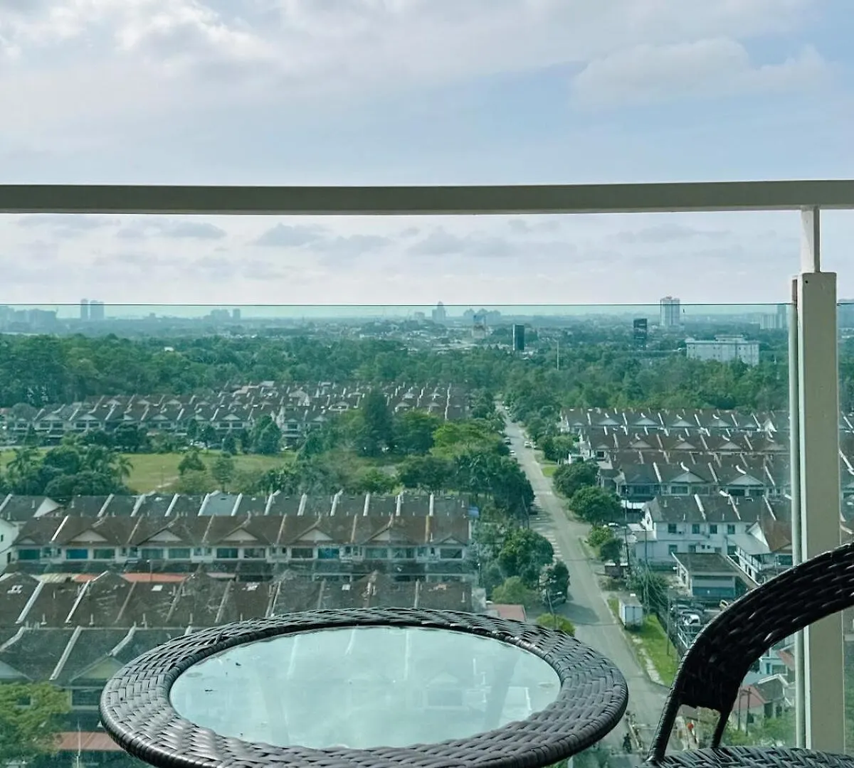 26 - The Nordic Grey Suites At Mount Austin, Jb Johor Bahru Apartment